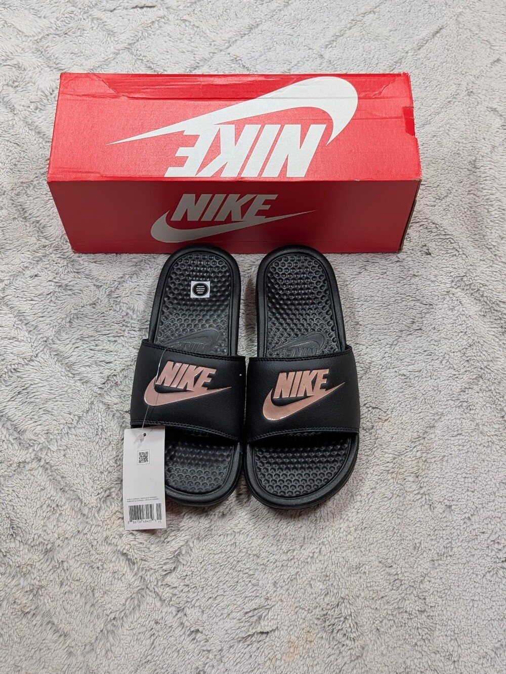 Nike Benassi JDI Black Rose Gold Slides Sandals Womens Size 7 343881-007 NEW - Picture 2 of 6